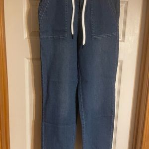 New stretchy drawstring jeans